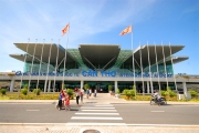 'SÂN BAY CẦN THƠ CÔNG SUẤT 3-5 TRIỆU LƯỢT KHÁCH MÀ KHAI THÁC 6 ĐƯỜNG BAY LÀ QUÁ ÍT'