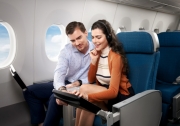 VÌ SAO PHỔ THÔNG ĐẶC BIỆT LÀ LỰA CHỌN “THÔNG MINH” NHẤT KHI BAY?