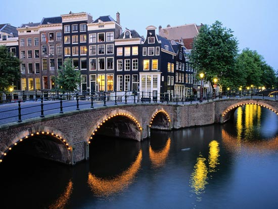 Du lịch ở Amsterdam xinh đẹp